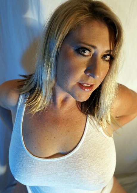 Nitamarie1