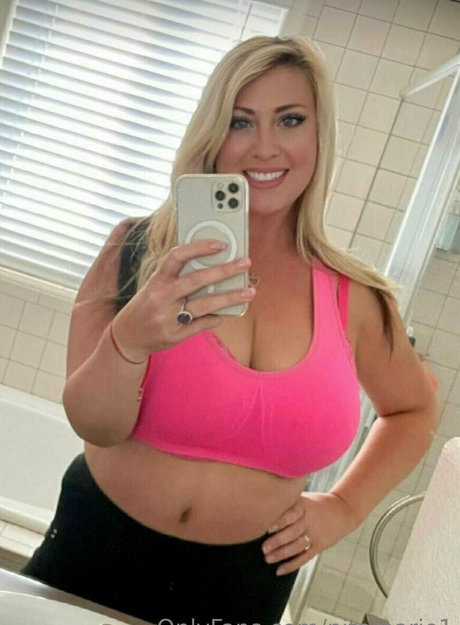 Nitamarie1