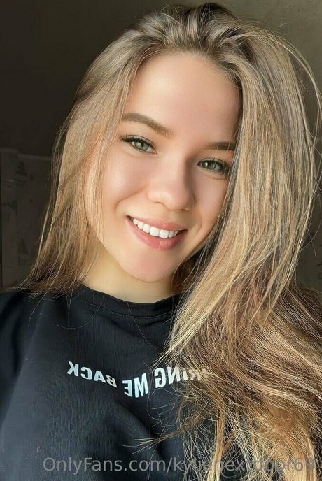 Kylienextdoor69