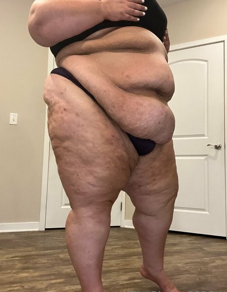 Thebigassssbbw1