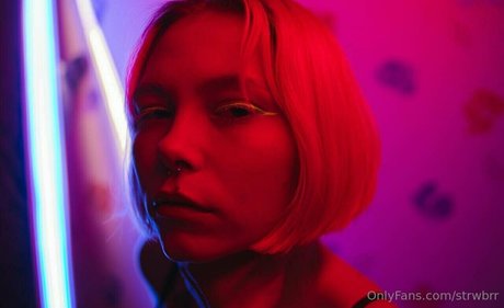 Strwbrr