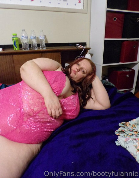 Bootyfulannie