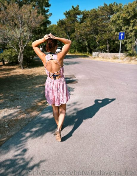 Hotwifesloveniafree