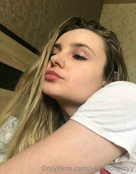 Violetcherryy