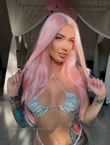 Holylovesmolly