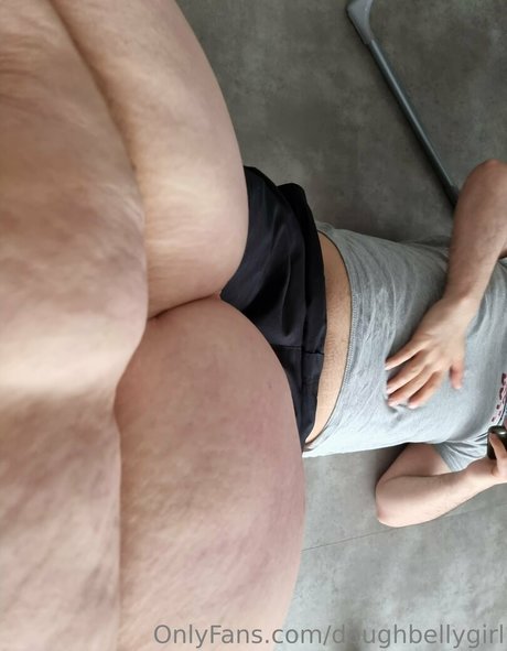 Doughbellygirl