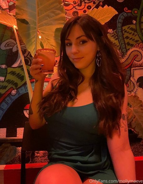 Mollymaeve