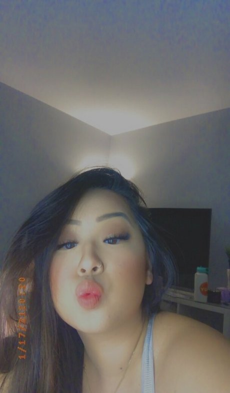 Asianbbygirl18