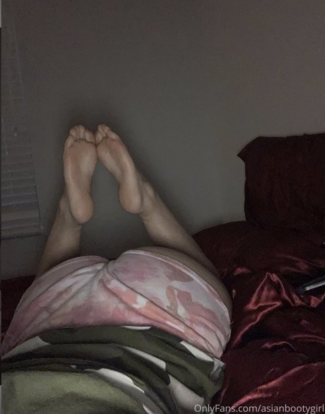 Asianbootygirl