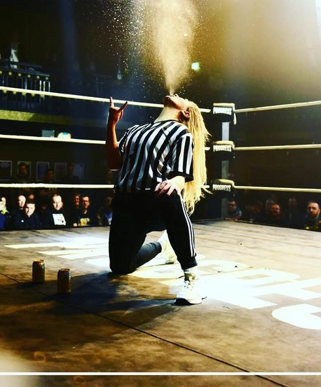 Session Moth Martina