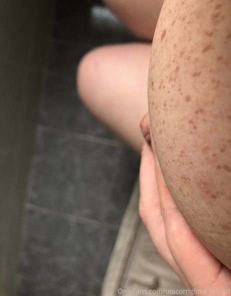 Unicornglitteryblood