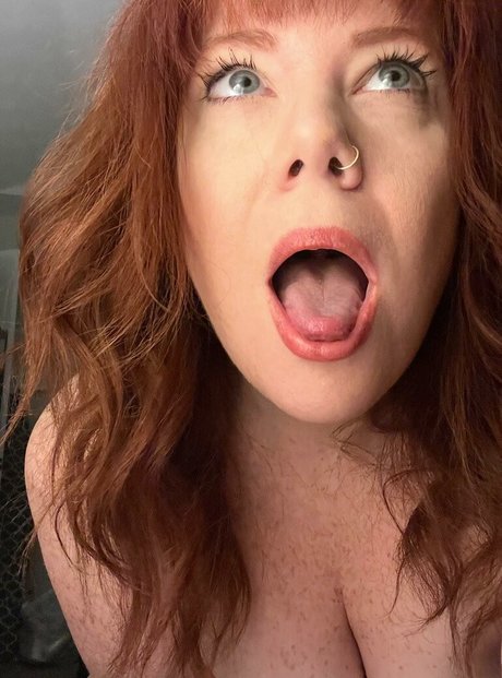 Naughtyexpastorswife