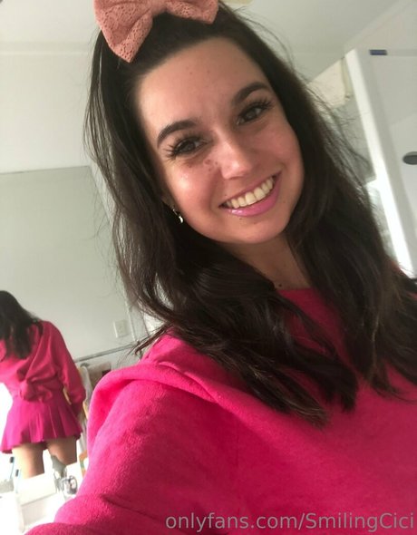 Smilingcici