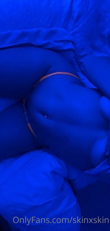 Skinxskin