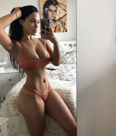 Sarah Love Macdonald