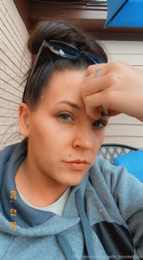 Hotwifebrookeblaze
