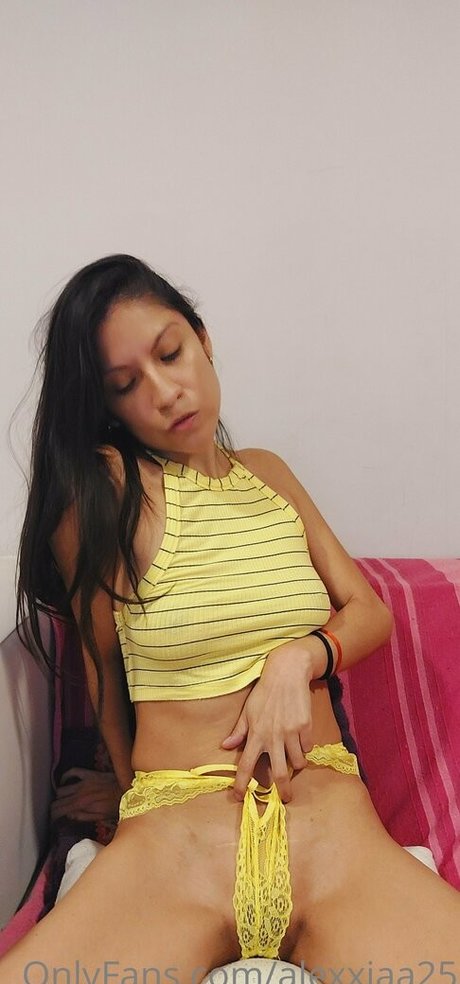 Alexxiaa25
