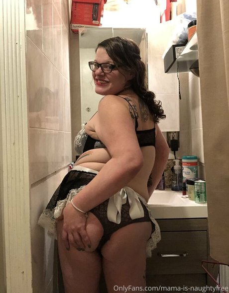Mamaisnaughtyfree