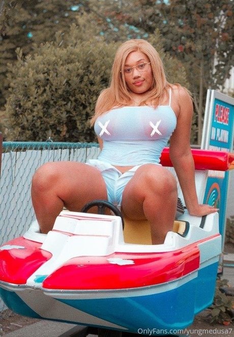 Yungmedusa7
