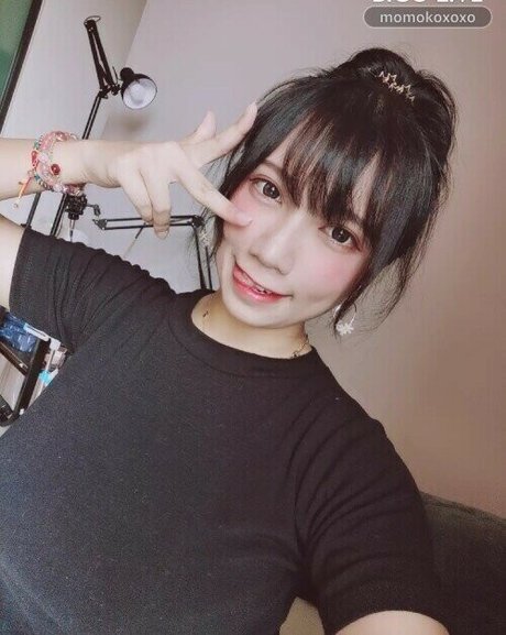 Momokoxoxo