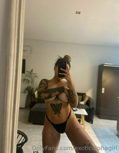 Exoticalphagirl