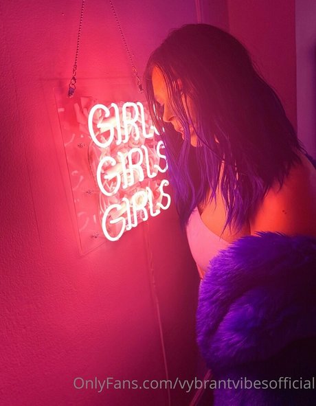 Vybrantvibesofficial