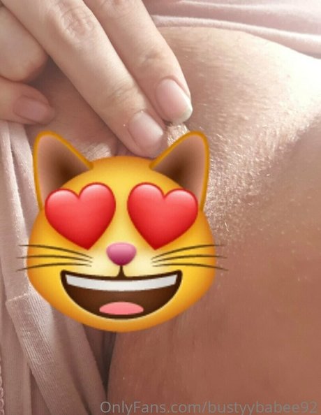 Bustyybabee92