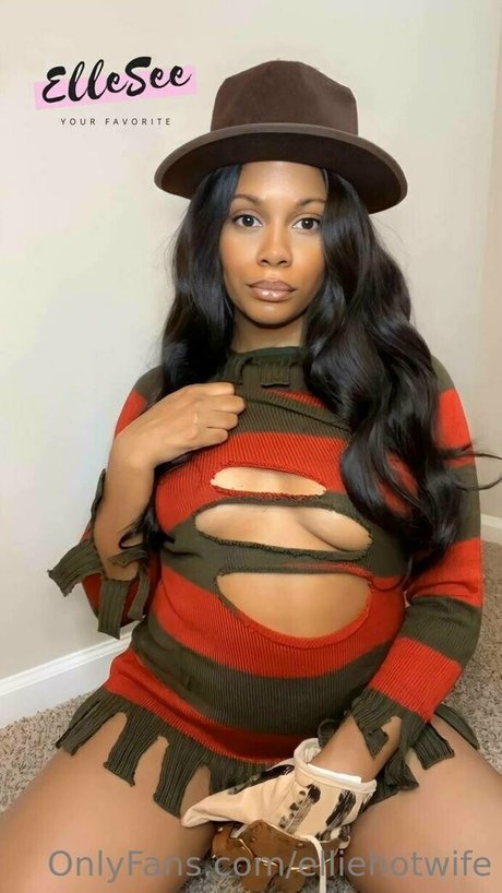 Elliehotwife