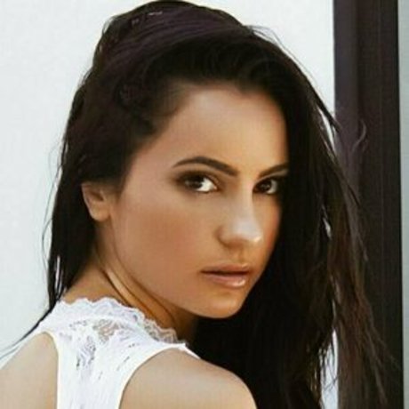 Samanthasummersofficial