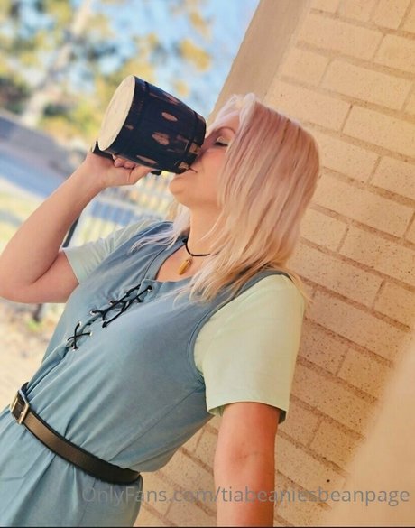 Realprincesstiabeanie