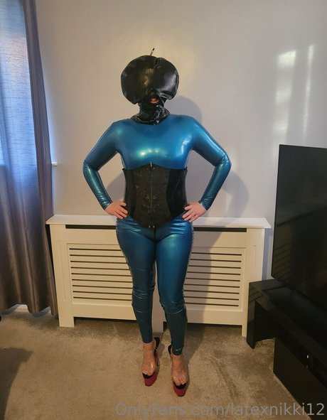 Latexnikki12