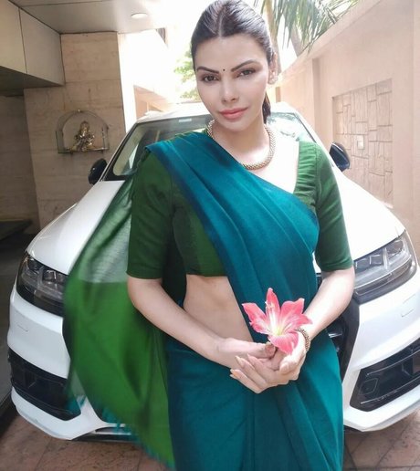 Sherlyn Chopra