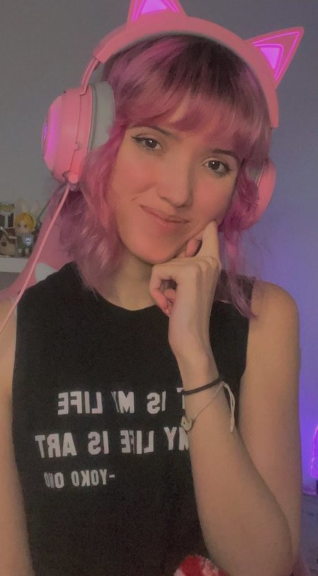 Strawberry Girl Kairi