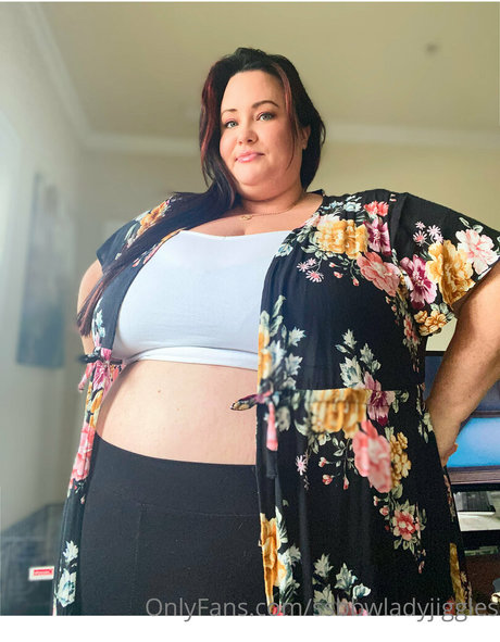 Ssbbwladyjiggles