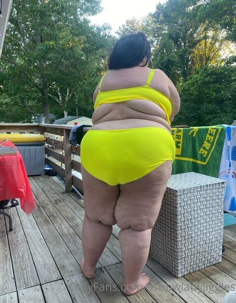 Ssbbwladyjiggles