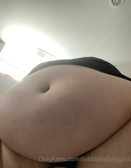 Ssbbwladyjiggles