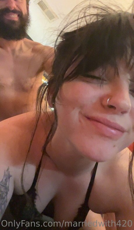 Marriedwith420