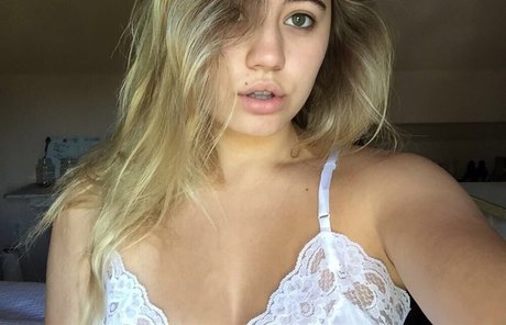 Lia Marie Johnson