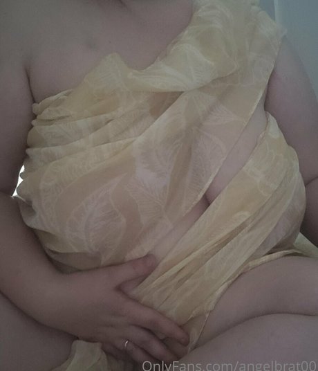 Angelbrat00