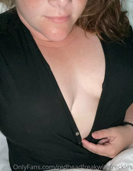 Redheadfreakwithfreckles