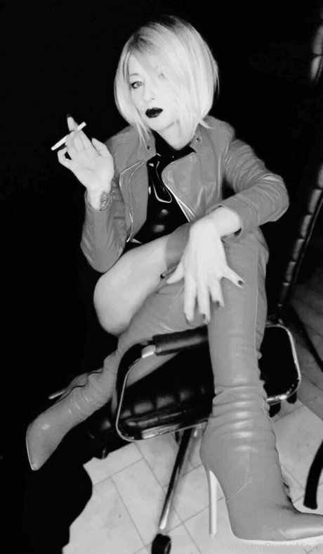 Smokingqueenalina
