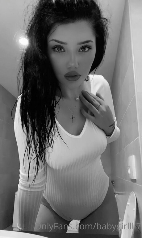 Babygirllll7