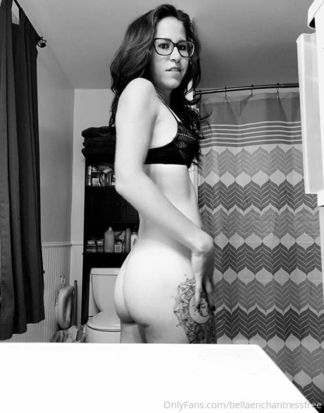 Bellaenchantressfree